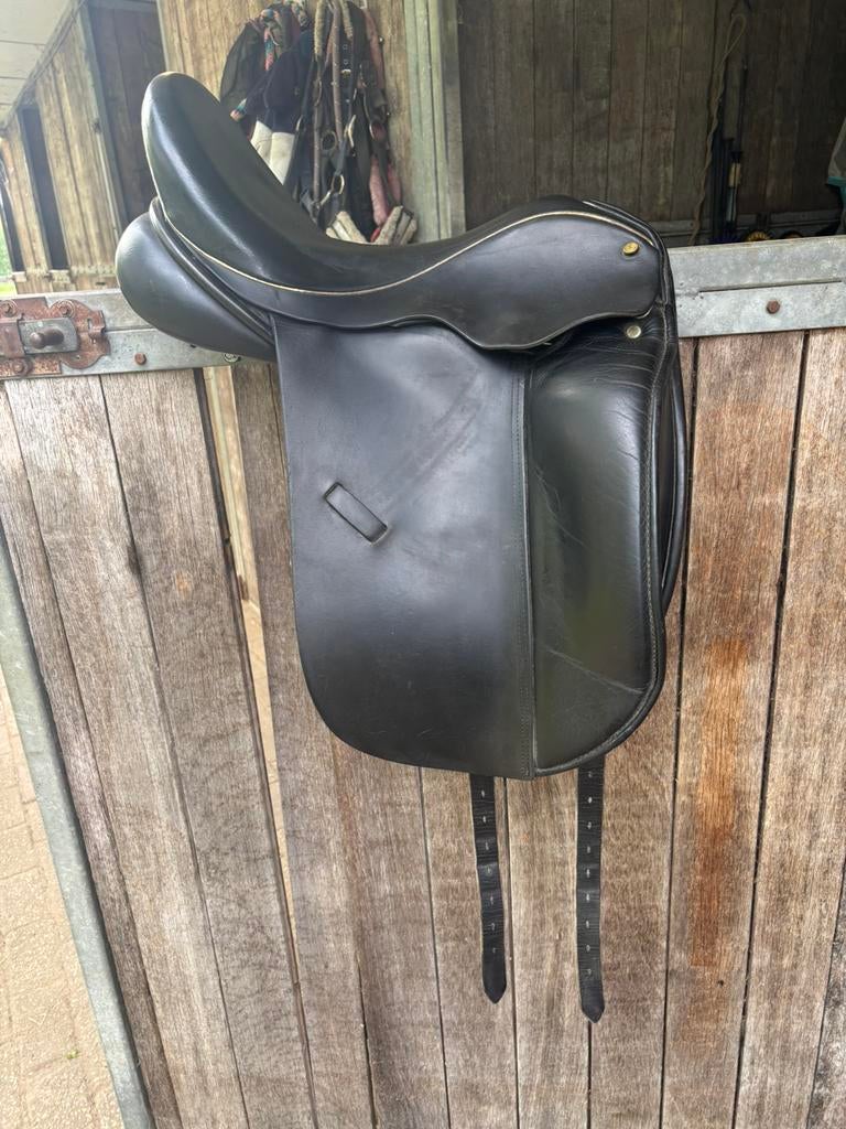 Dressuurzadel MSFC 17,5 inch, Ophalen, Gebruikt, Dressuur