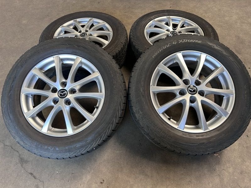 17 inch originele velgen + winterbanden Mazda CX-5 LV5 70737, Auto-onderdelen, Gebruikt, -, -, Banden en Velgen