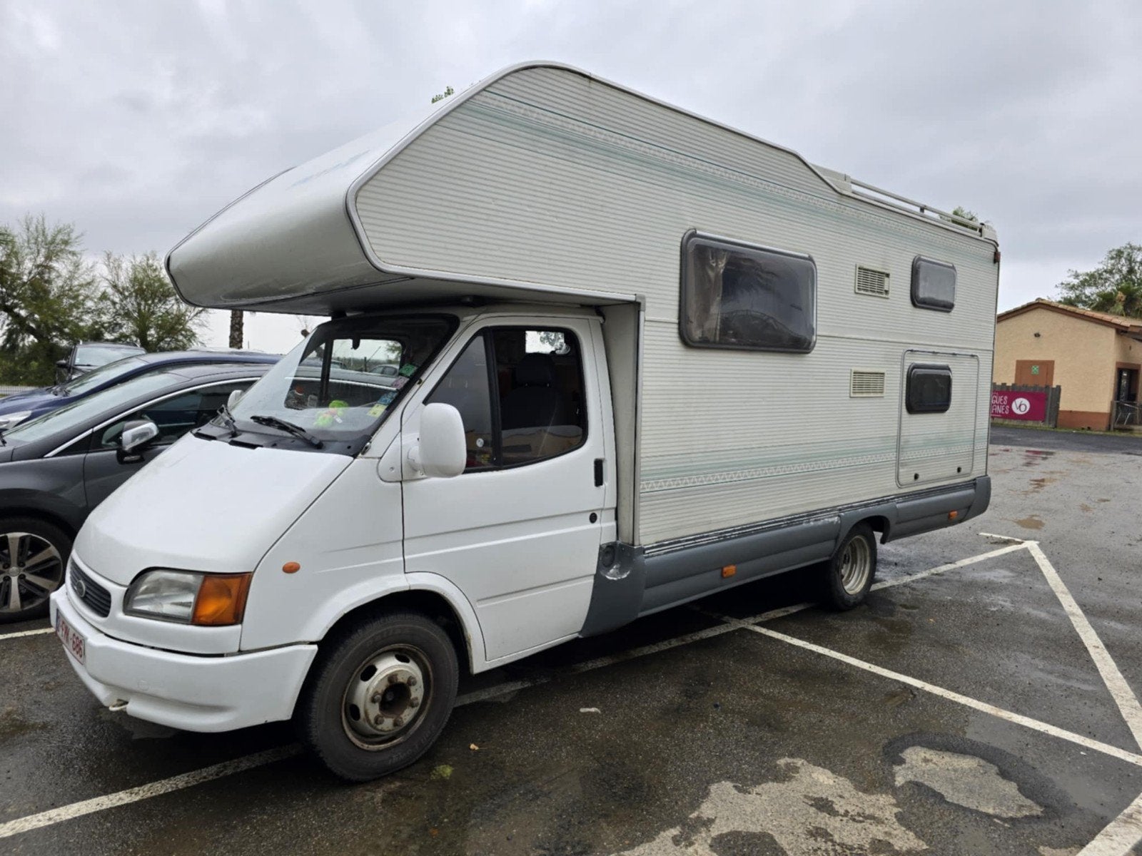 Echange ou a vendre lire annonces, Ford, Douche, Particulier, Ford