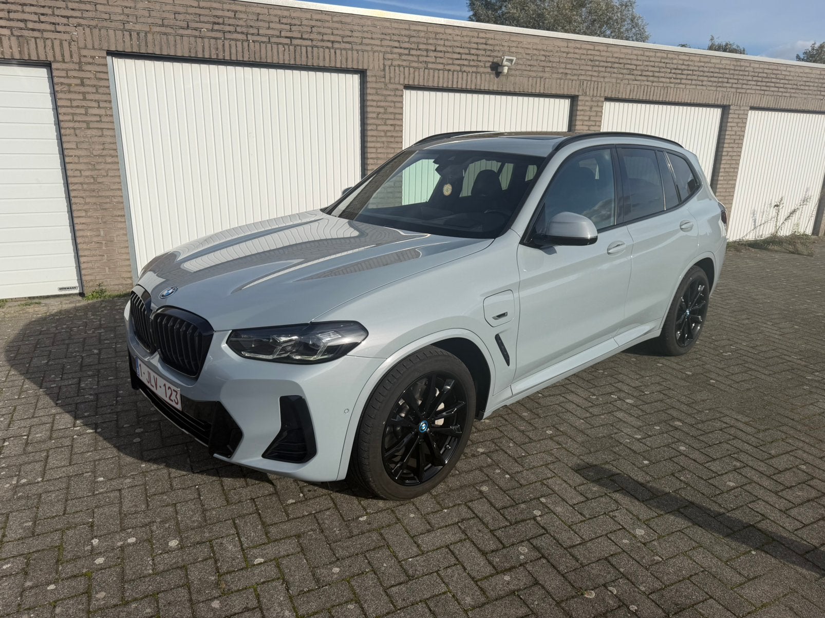BMW X3 xDrive30e M-pakket Sport, Auto's, Automaat, 1998 cc, 5 zetels, Dealer onderhouden
