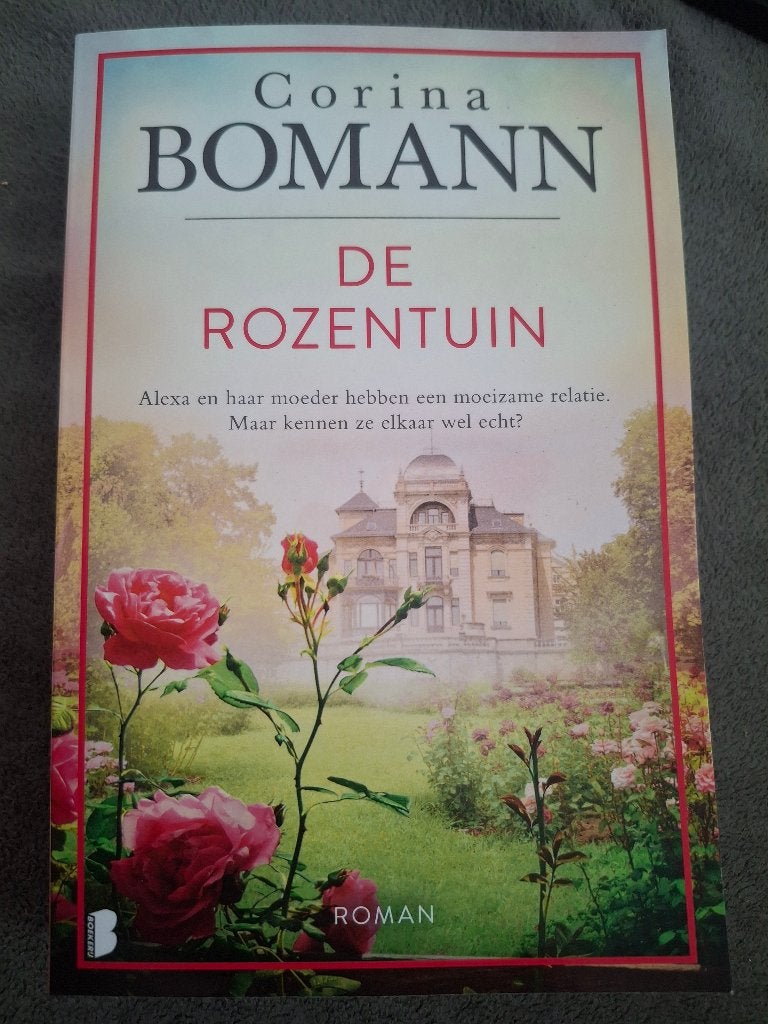 Boek Roman Corina Bomann De Rozentuin, Boeken, Ophalen of Verzenden, Gelezen