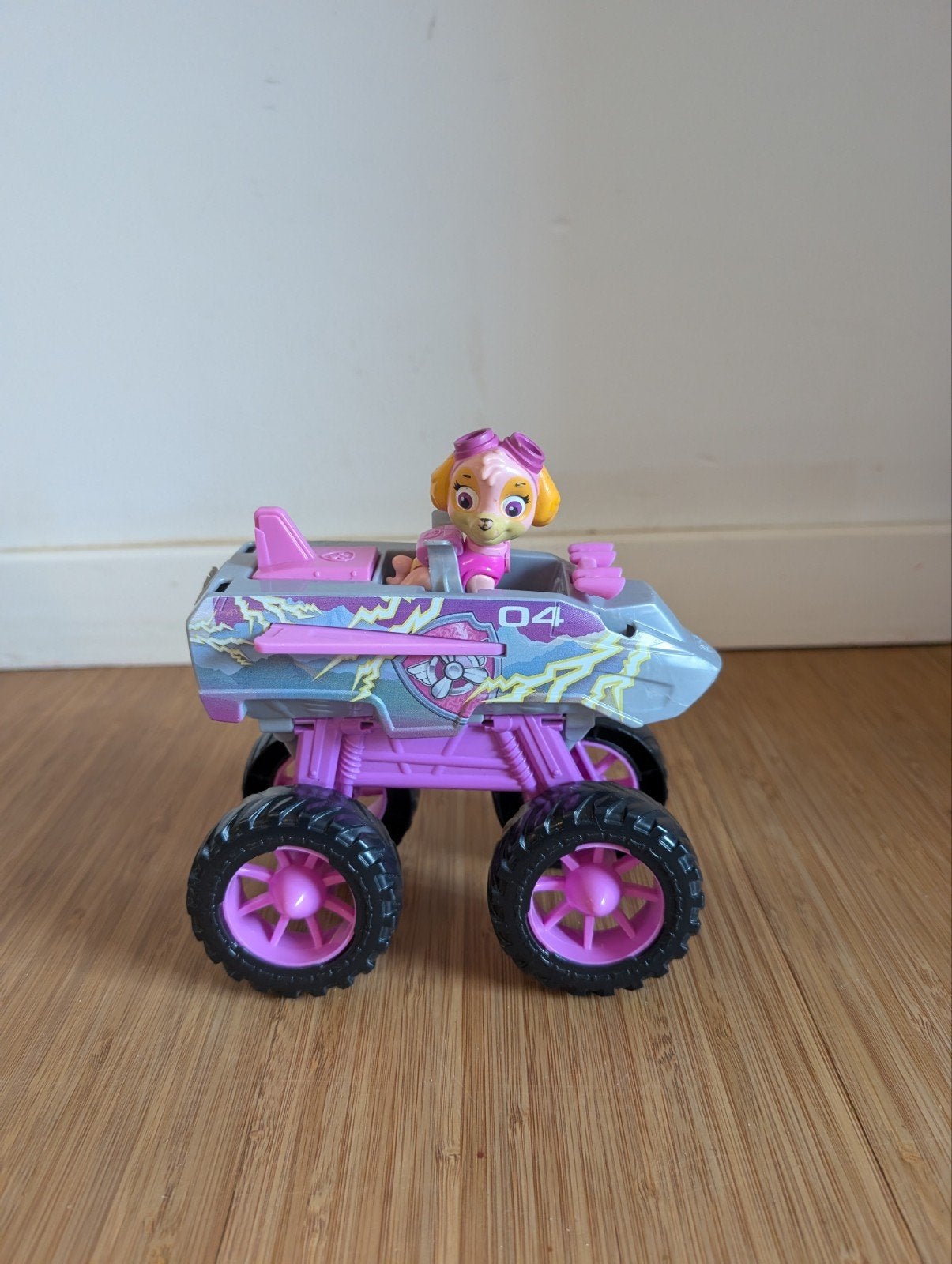 PAW Patrol Rescue Wheels Skye Monster Truck met Figuur, Enlèvement, Utilisé