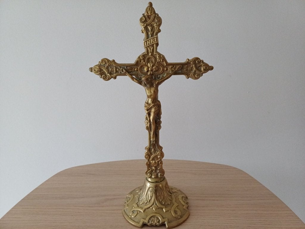 Crucifix of altaarstuk in messing, XIXde eeuws, Antiek en Kunst, Ophalen of Verzenden