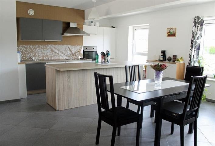 A louer Morlanwelz Appartement 3 chambres, Immo, Appartements & Studios à louer, Province de Hainaut, 50 m² ou plus