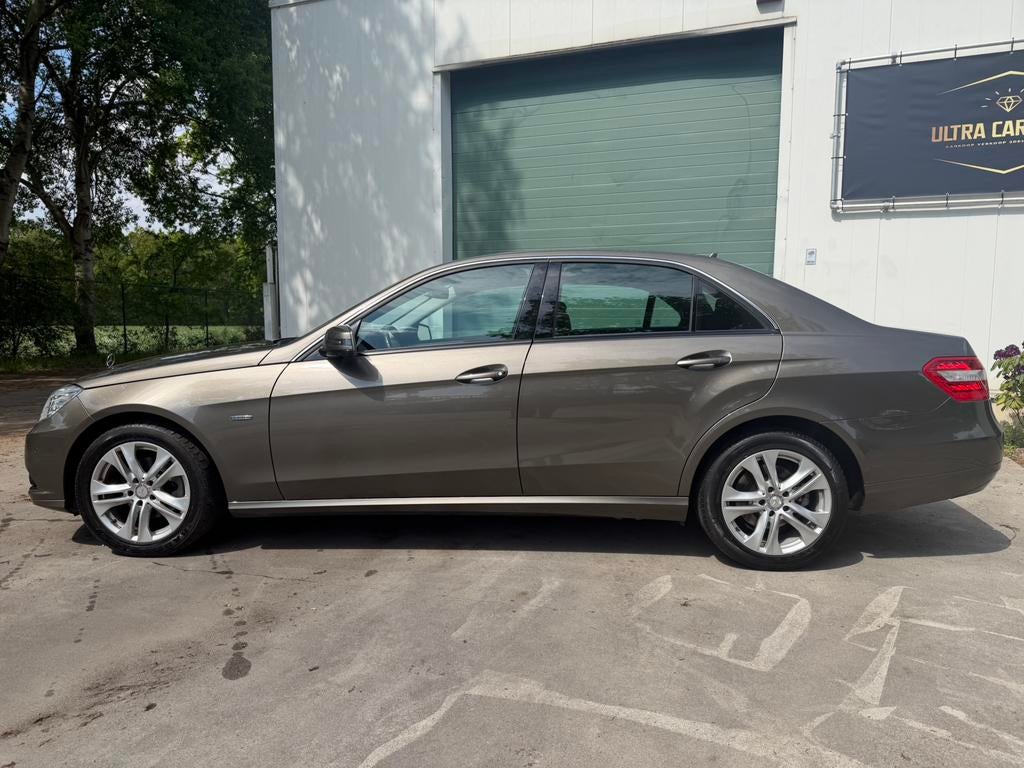 Mercedes E200 CDI Euro 5/1ste Eigenaar/Nieuwe Staat/GEKEURD, Autos, Mercedes-Benz, Euro 5, Achat, Capteur de stationnement, Boîte manuelle