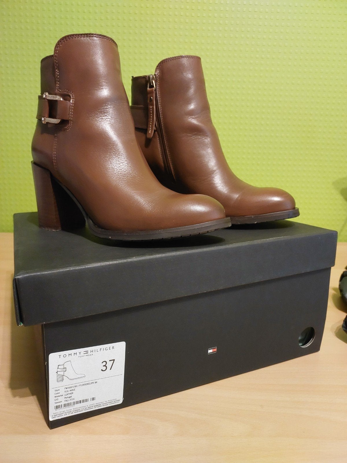 korte, nieuwe dameslaarsjes, Kleding | Dames, Schoenen, Bruin, Lage of Enkellaarzen, Nieuw, Ophalen of Verzenden