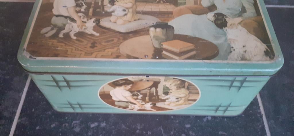 Ancienne boîte de rangement vintage en étain, Enlèvement ou Envoi, Maison et Meubles
