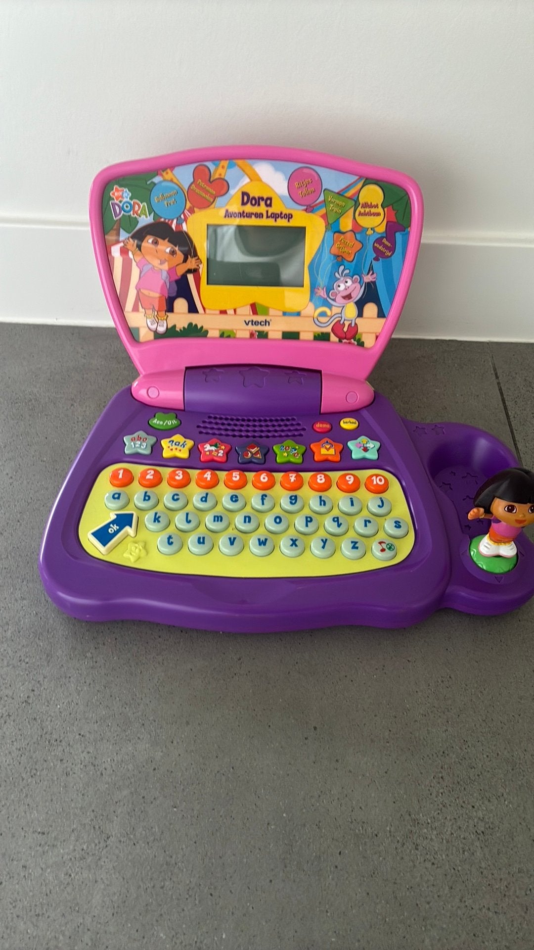 Kinderlaptop vtech Dora in perfecte staat!, Kinderen en Baby's, Ophalen, Zo goed als nieuw, 4 tot 6 jaar