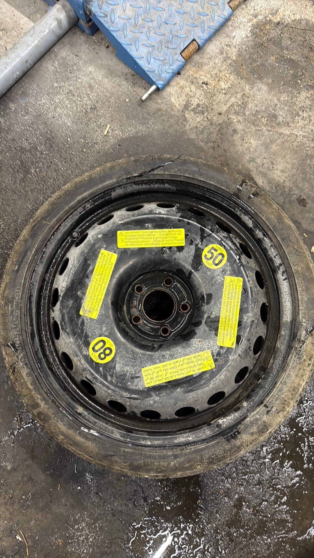 Pirelli Homecomer 20 pouces, Enlèvement
