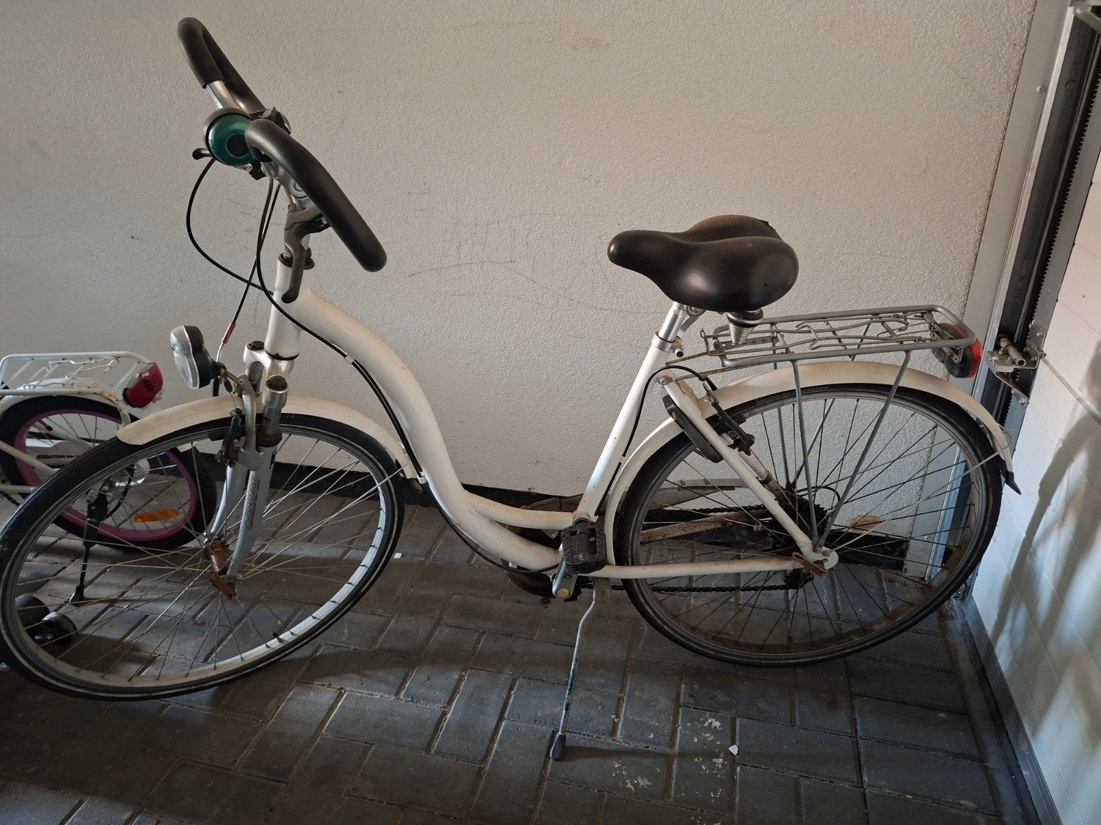 Damesfiets, Ophalen, Gebruikt