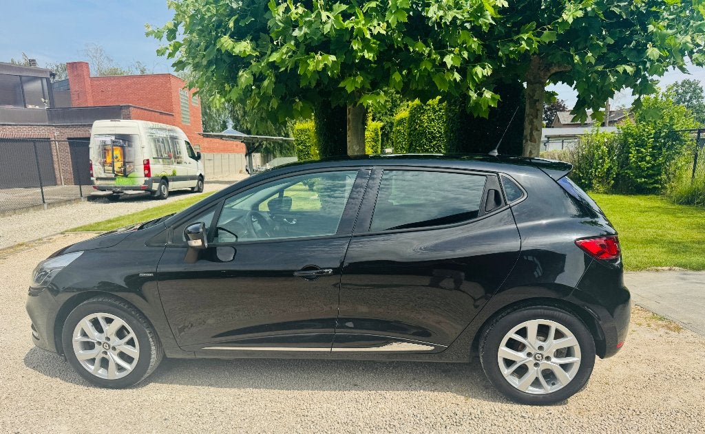 BELLE RENAULT CLIO 0.9TCE GPL CLIO HOMOLOGUÉE NAVI, Autos, Achat, 898 cm³, Euro 6, Entreprise