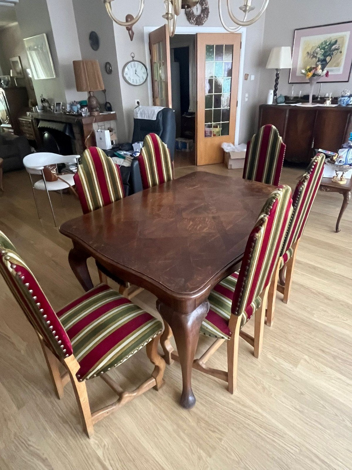 Dressoir + tafel en 6 stoelen, Ophalen