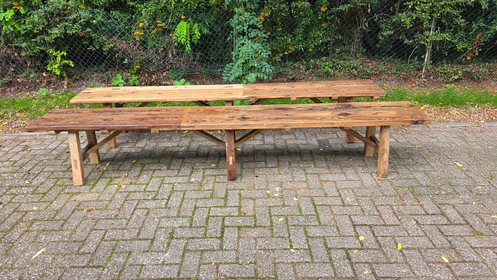 2 Prachtige Oude Boeren Eetbanken – Robuust Hout (3 meter), Enlèvement ou Envoi, Utilisé