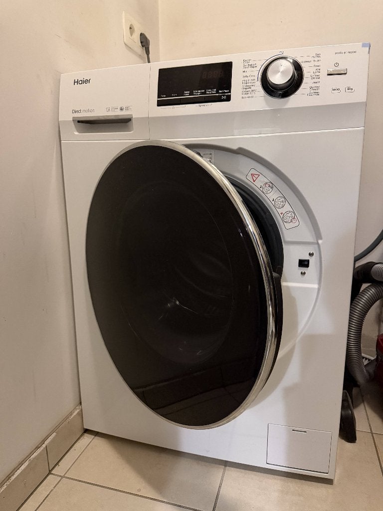 Wasmachine Haier HW80 - 8GK - Energy A, Elektronische apparatuur, Ophalen, 1200 tot 1600 toeren, 8 tot 10 kg, Zo goed als nieuw