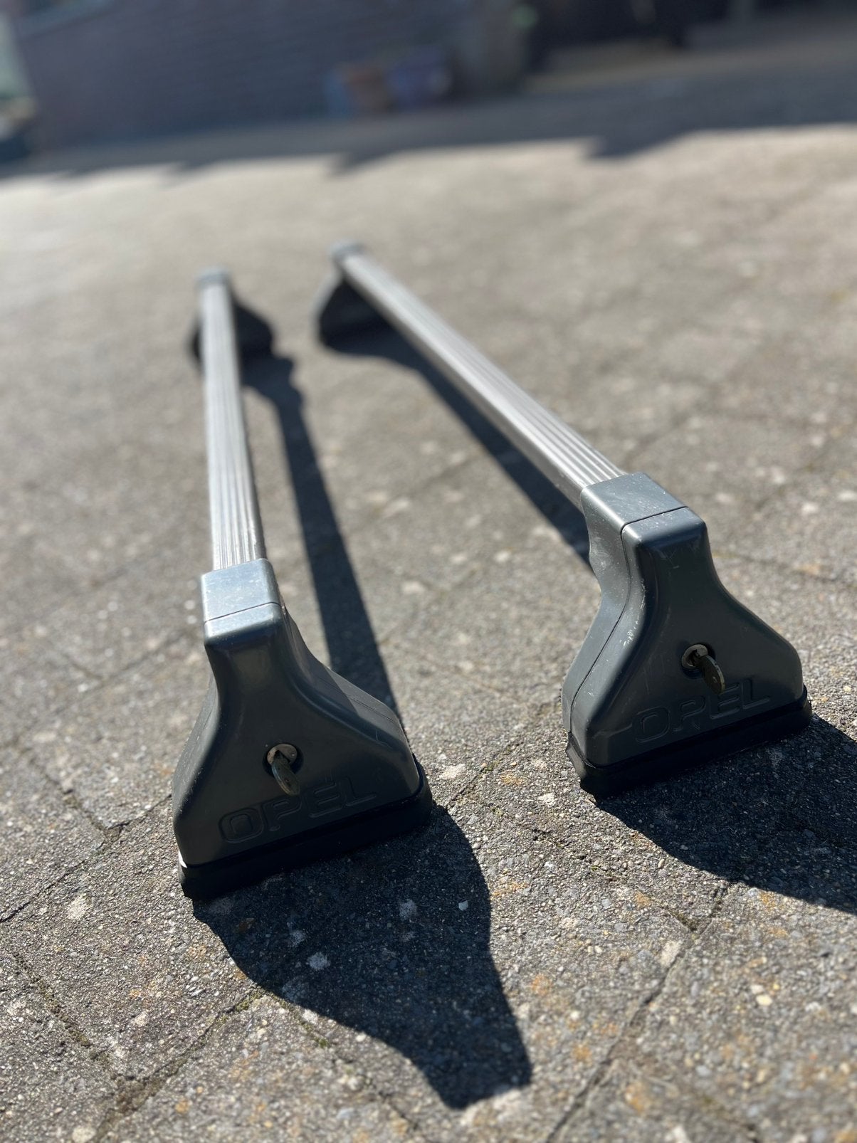 Opel dakdragers set met sleutels, Auto diversen, Ophalen, Zo goed als nieuw