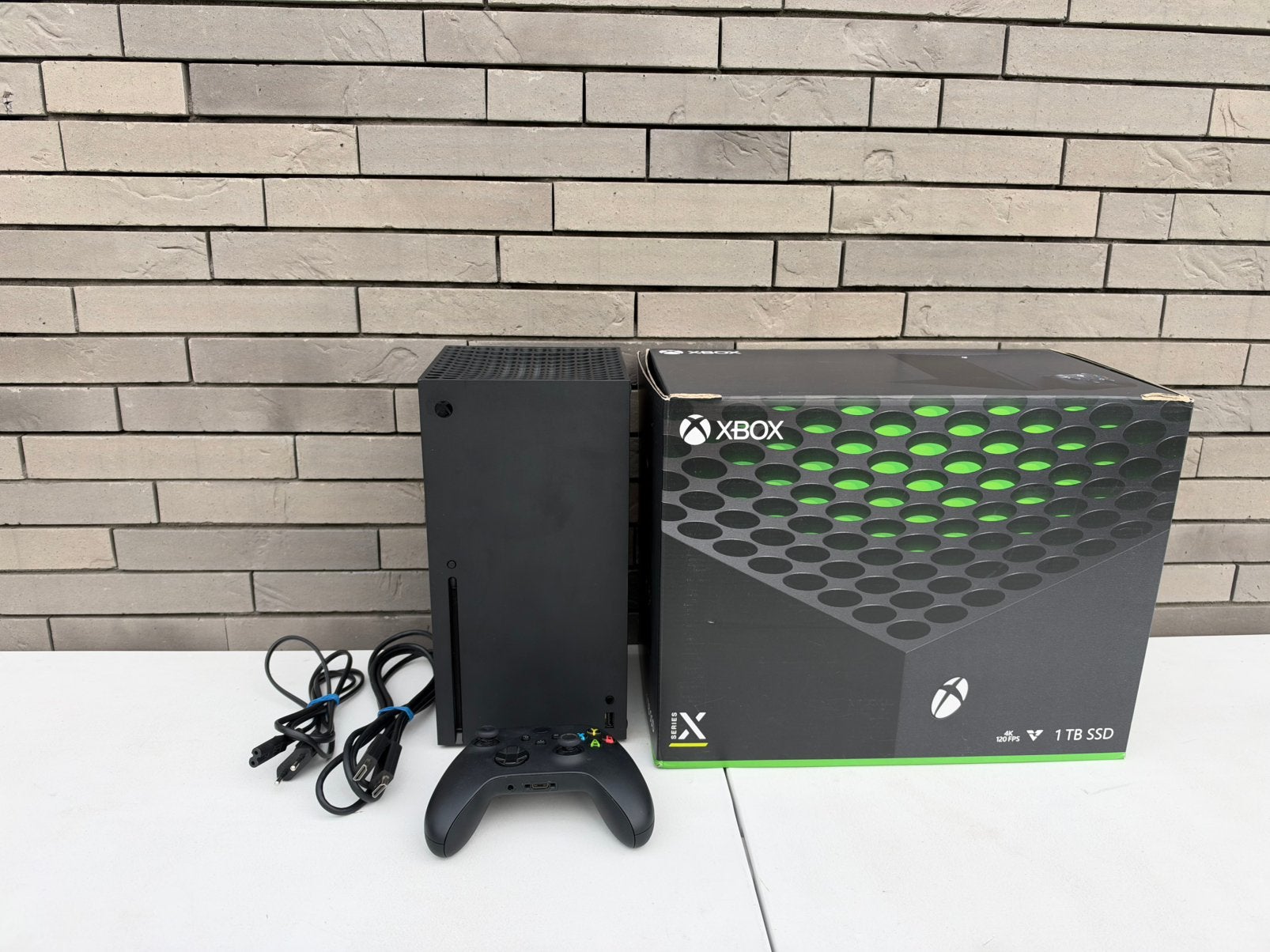 Xbox Series X (1TB) + 1 Controller + Doos, Games en Spelcomputers, Ophalen of Verzenden, Zo goed als nieuw, Xbox Series X