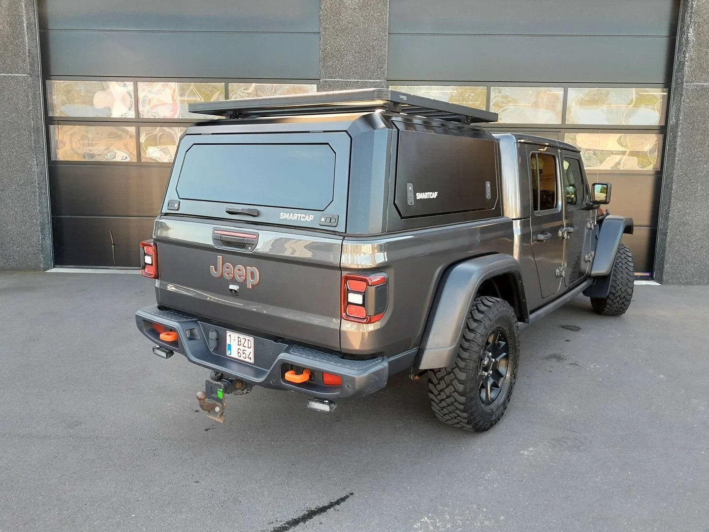 Jeep Gladiator Mojave (bj 2020, automaat), Automaat, 4 deurs, Gebruikt, Zwart