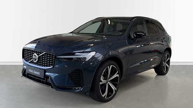 Volvo XC60 Plus Dark B4 Mild Hybride | 360 camera | Pano, Autos, Achat, 143 kW, Automatique, 181 g/km