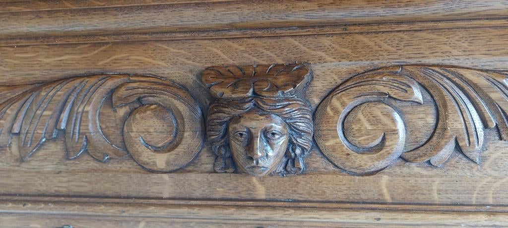 Porte manteau mural (archelle) Style Henri II.