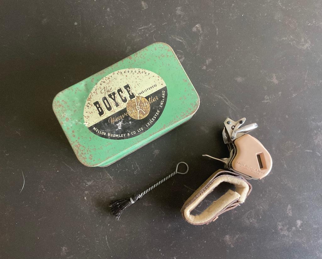Antiek  instrument wevers knopen, Antiek en Kunst, Ophalen