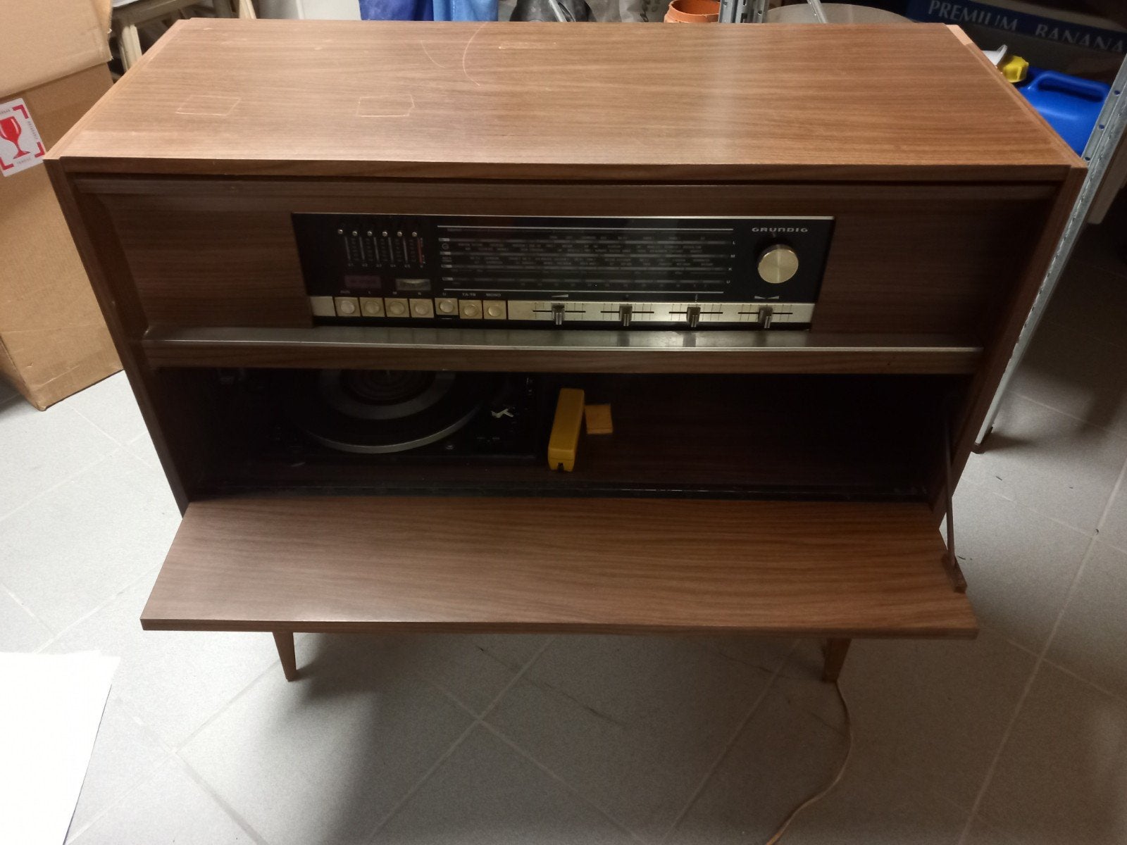 Vintage radio en platenspeler, Ophalen, Radio
