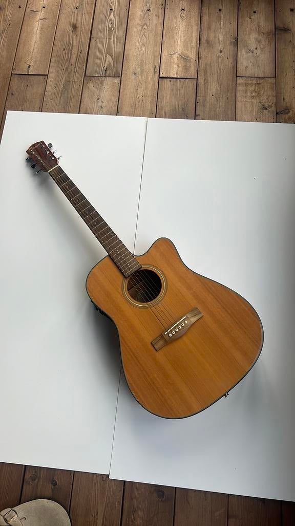 Epiphone acoustique, Enlèvement, Comme neuf