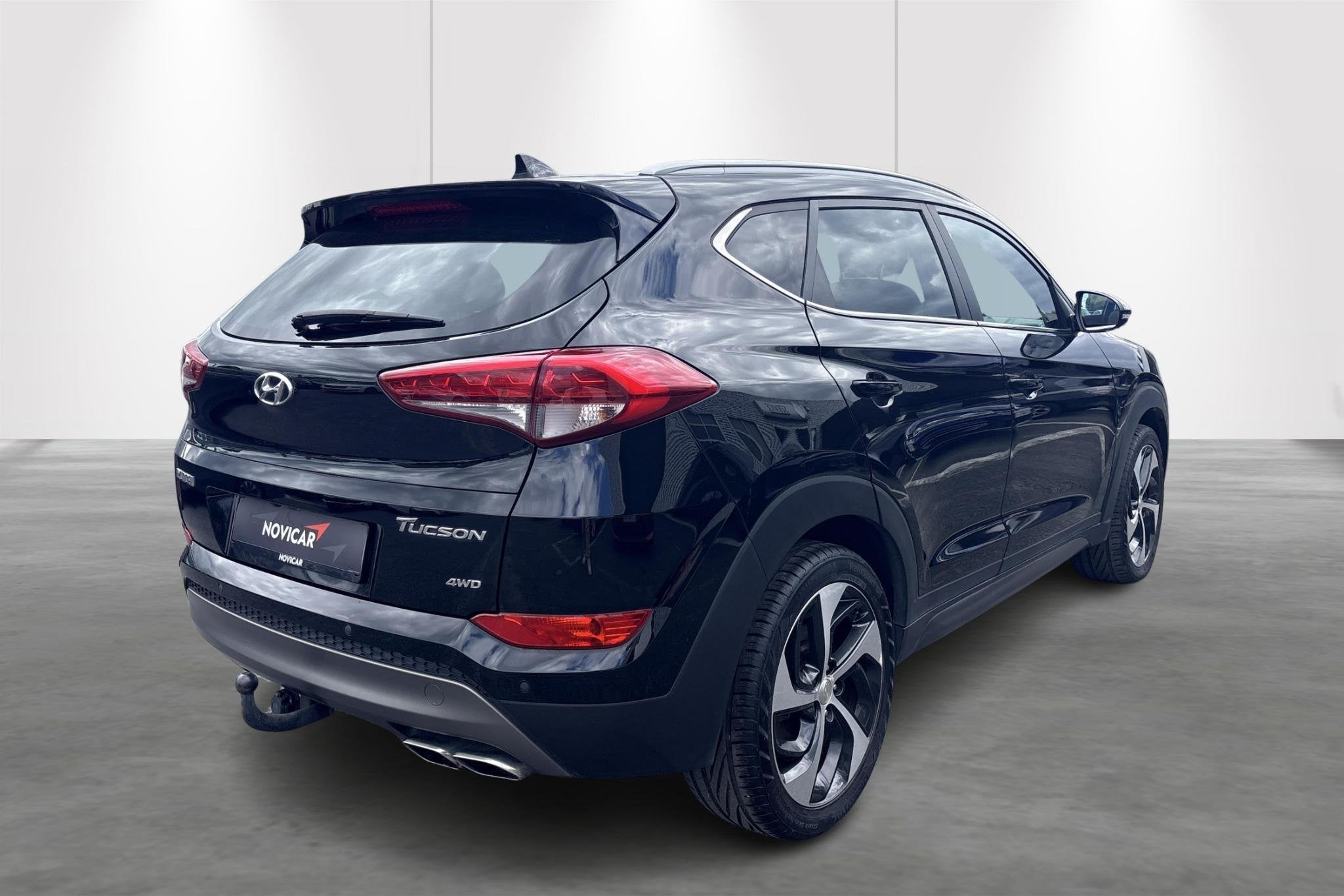 Hyundai Tucson 1.6 T-GDi 4x4 DCT Executive + TREKHAAK - GPS, Automaat, Stof, Gebruikt, Euro 6