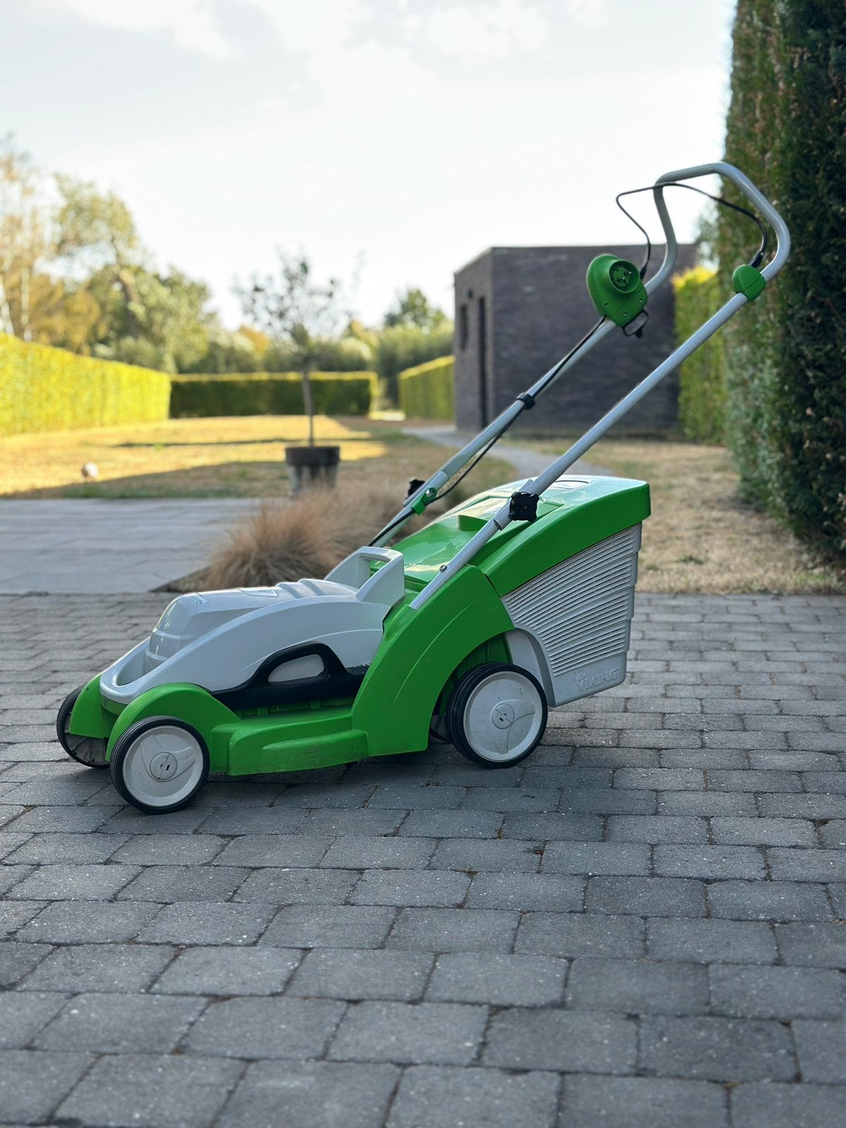 Viking 3 ME339 Elektrische Grasmaaier in topstaat, Tuin en Terras, Grasmaaiers, Ophalen, Cirkelmaaier, Gebruikt, Elektrische grasmaaier
