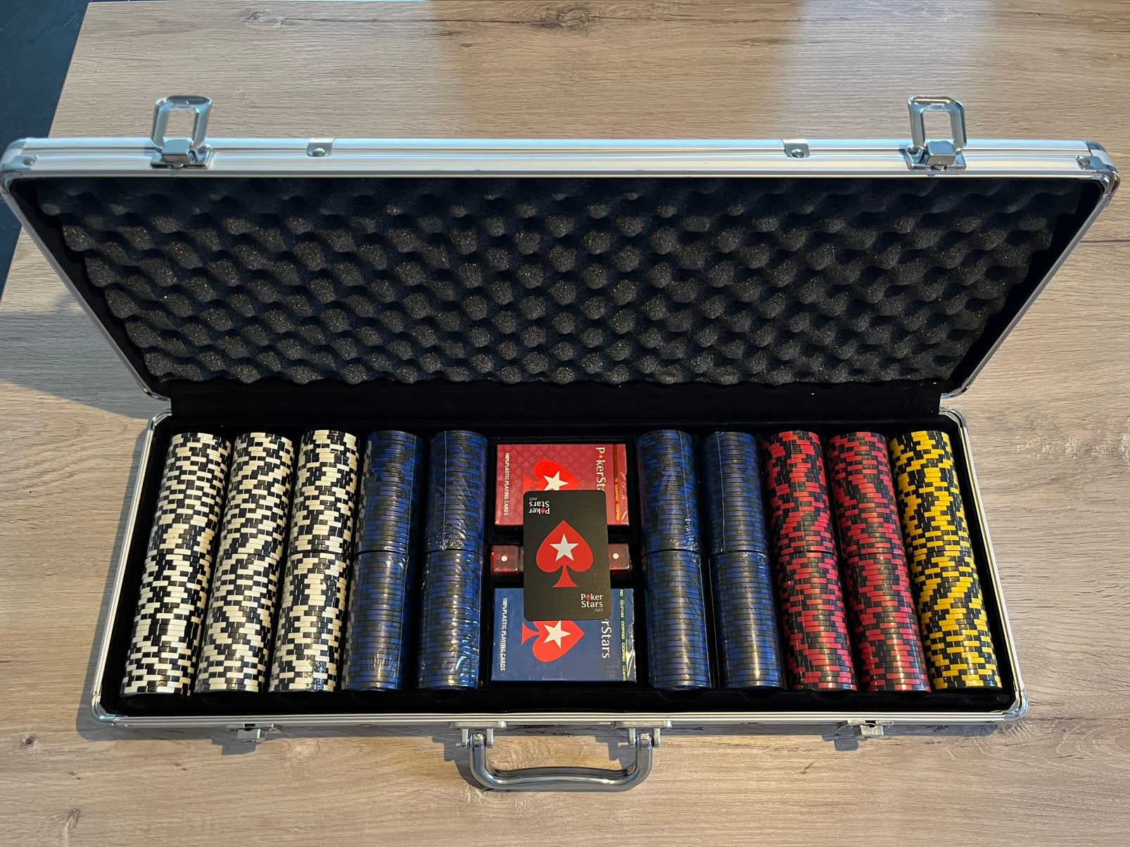 Étui de poker PokerStars, Enlèvement ou Envoi