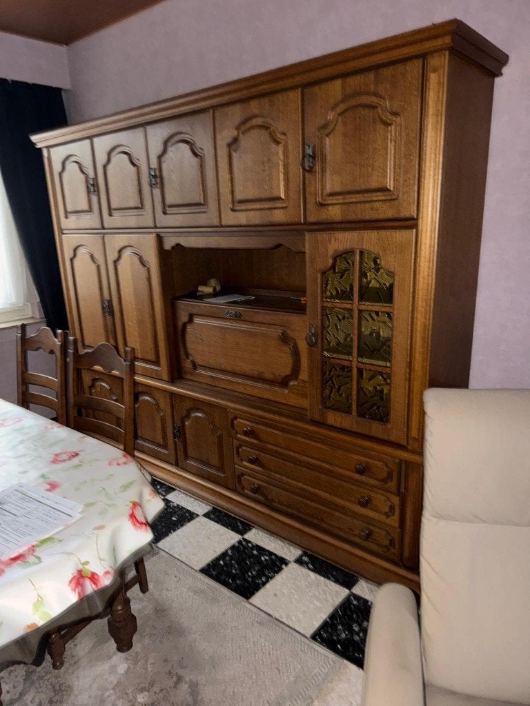 Kasten echte hout, Ophalen