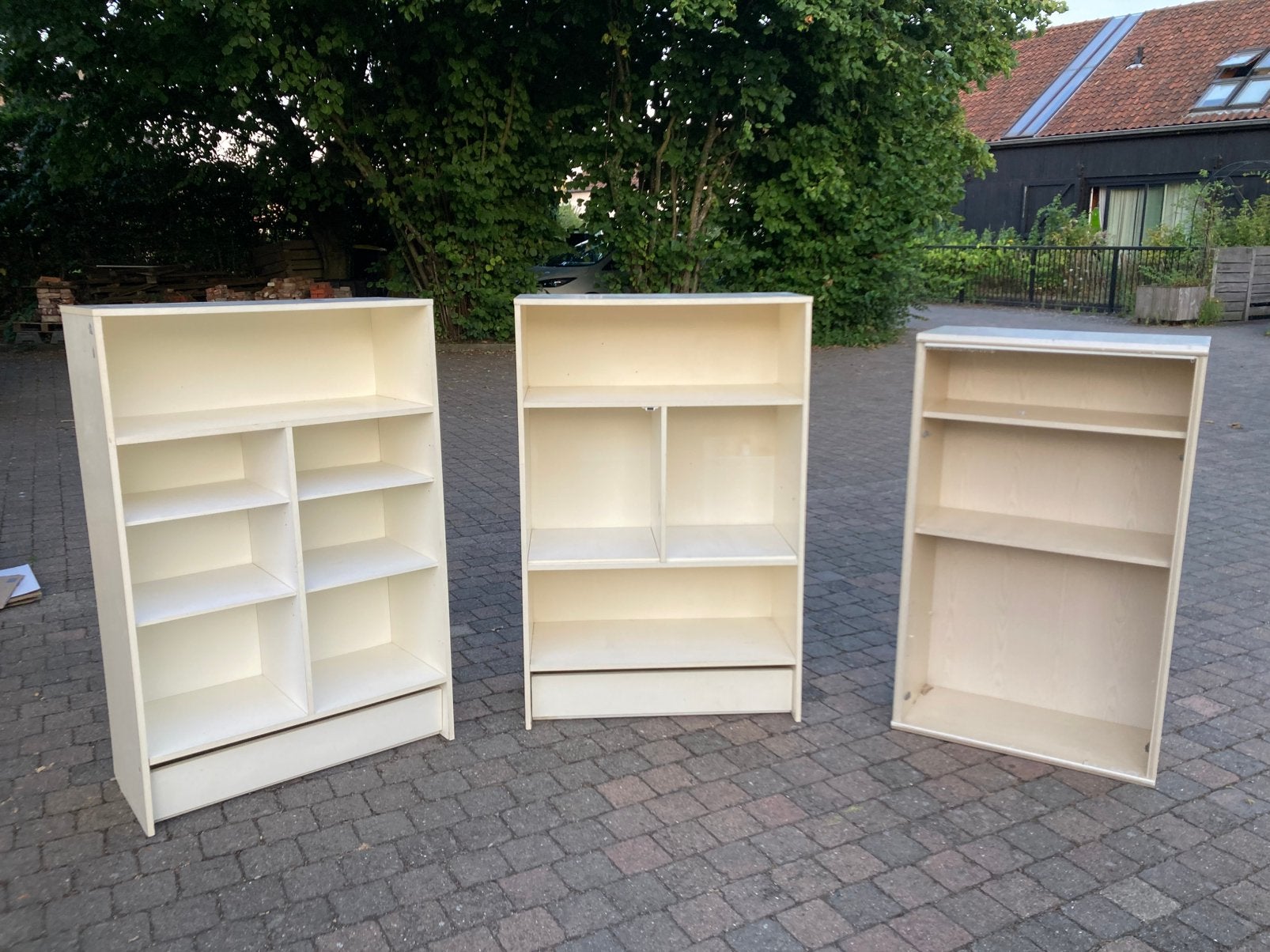 Armoires de rangement gratuites, Maison & Meubles, Enlèvement, Utilisé