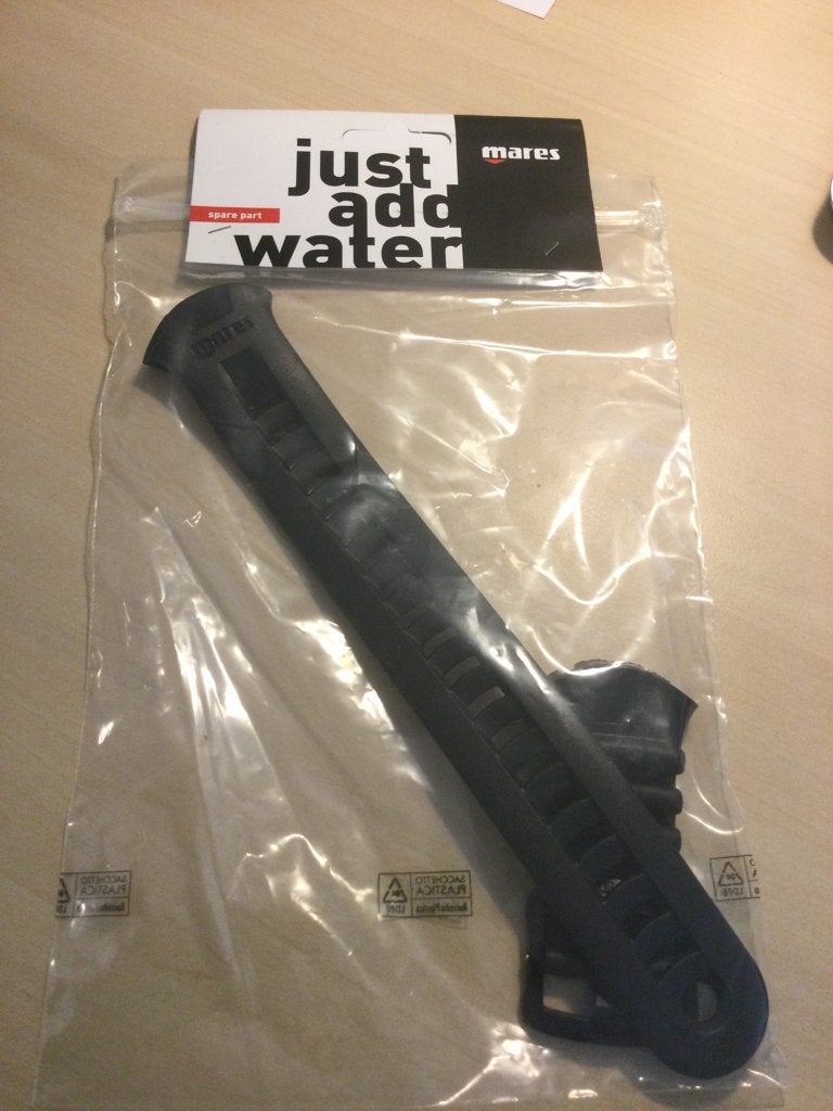 Mares Quad Wrist Strap Assembly nieuw aan 24,55€, Enlèvement ou Envoi, Neuf, Ordinateur de plongée