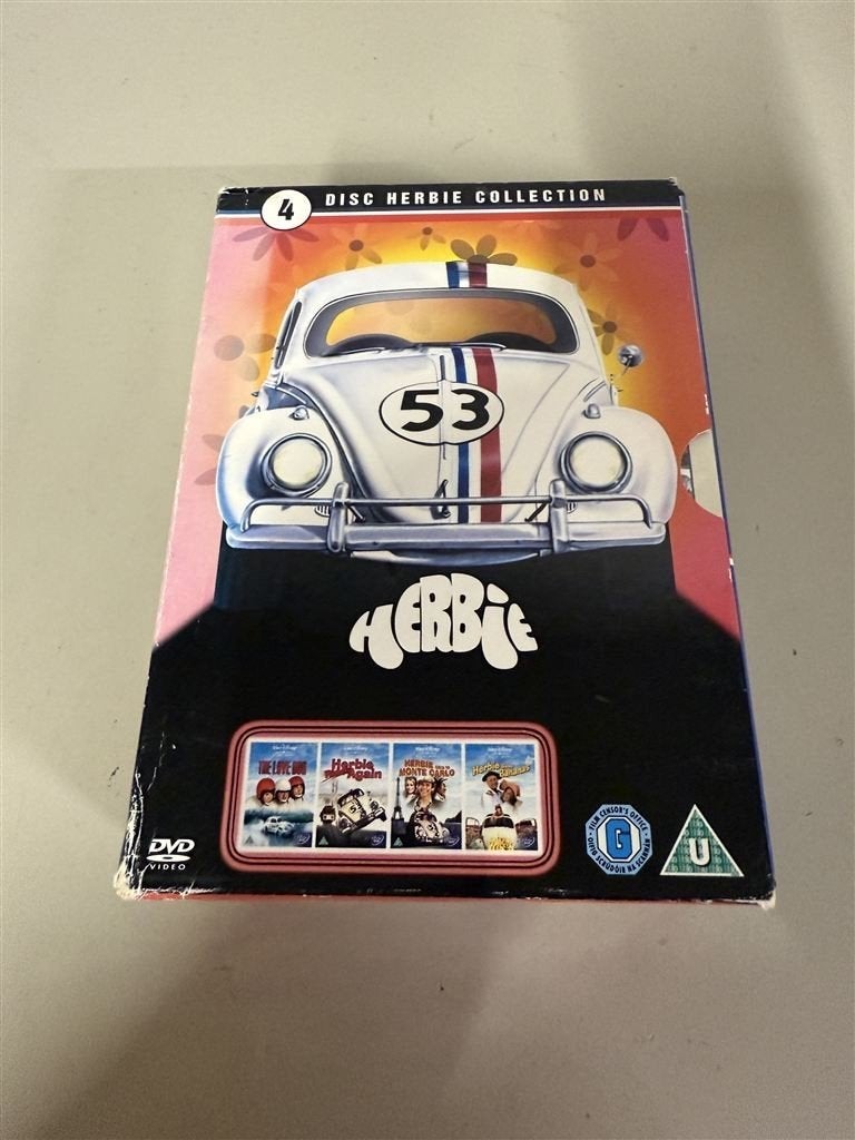 Herbie 4 disc dvd box, Enlèvement ou Envoi, Comme neuf