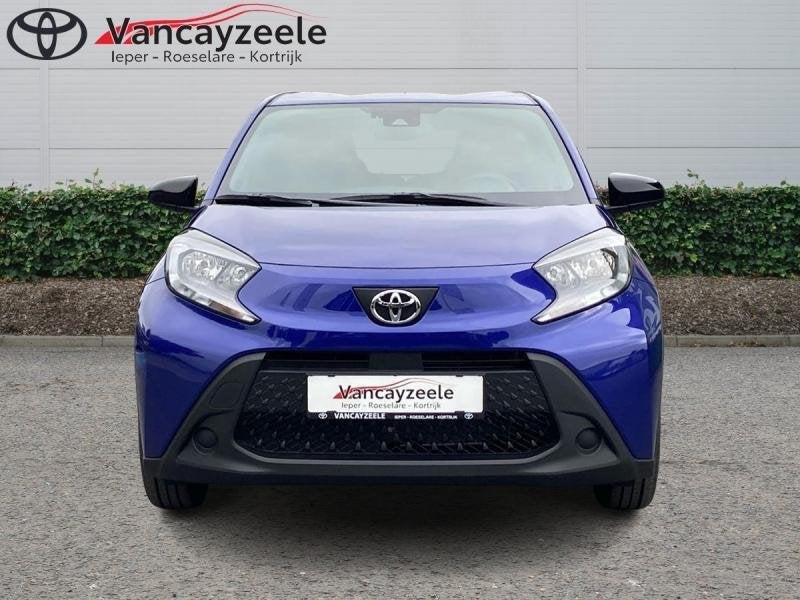 Toyota Aygo play+comfortpack+cam+apple car, Autos, Toyota, Achat, Euro 6, Boîte manuelle, Noir