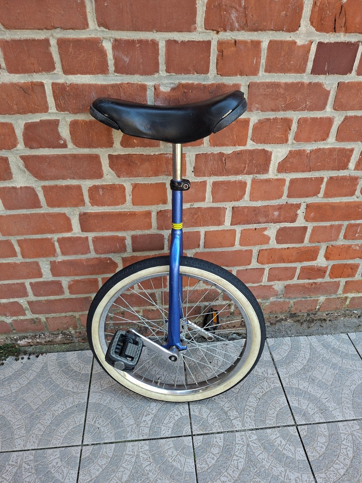 Monocycle – Idéal pour débutants et loisirs, Vélos & Vélomoteurs, Vélos | Unicycles, Enlèvement, Utilisé, Frein à rétropédalage