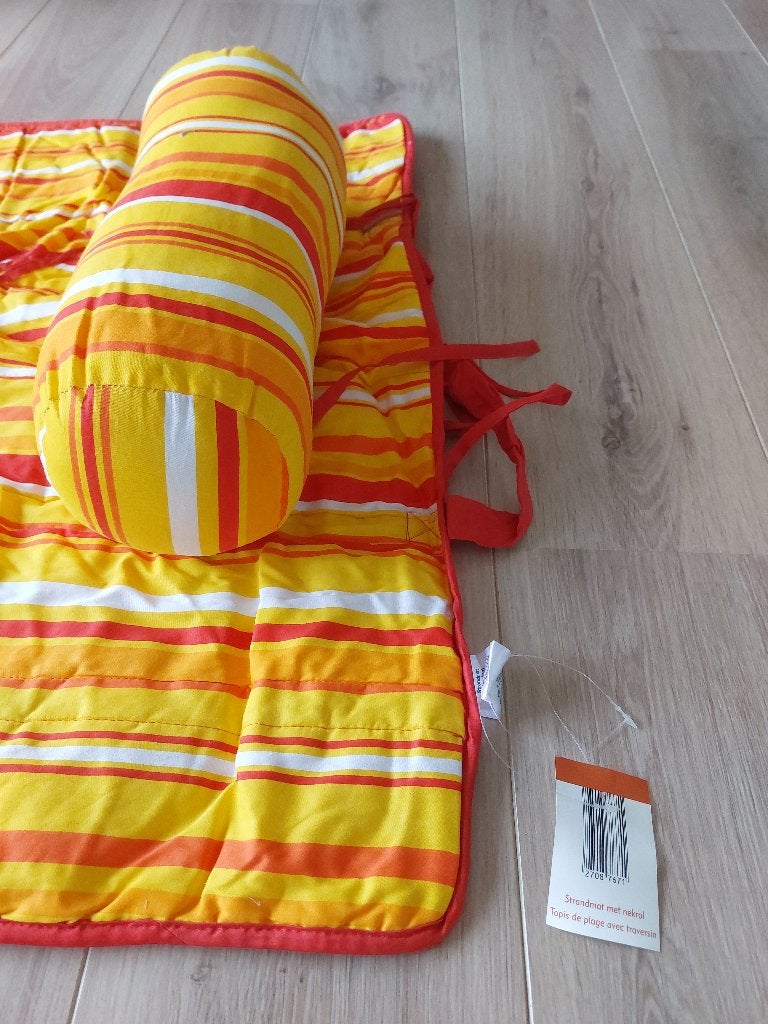 2 x tapis de plage avec encolure, Caravanes & Camping, Enlèvement, Neuf