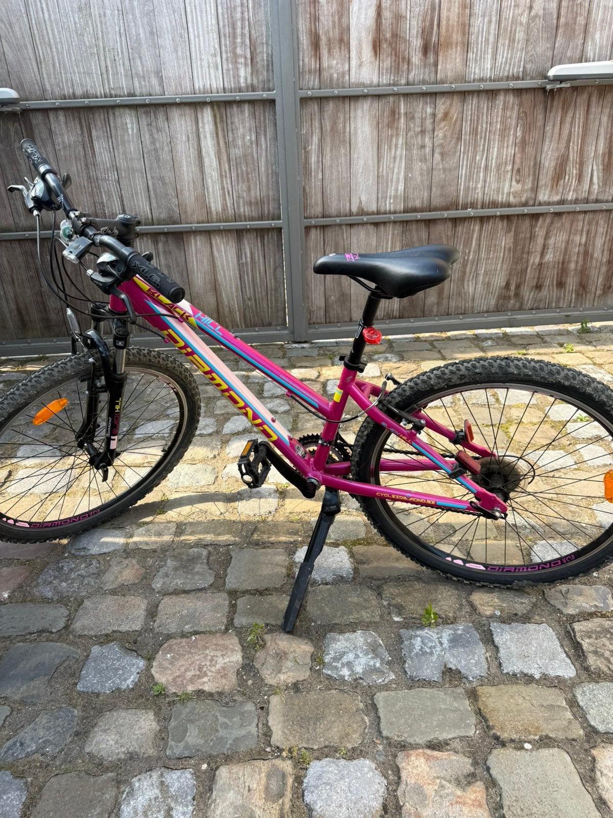 Leuke meisjesfiets maat 26 inch, roze en rijklaar!, Fietsen en Brommers, Fietsen | Meisjes, Zo goed als nieuw, Versnellingen, Ophalen