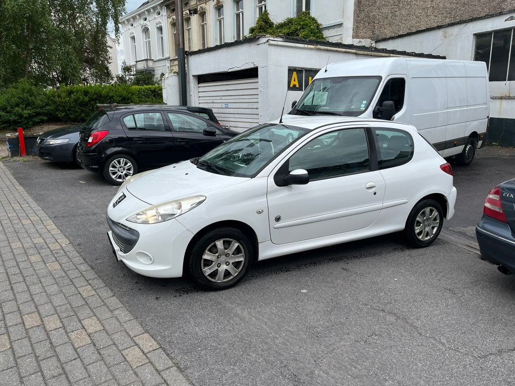 Peugeot 206+ 1.1i Generation Benzine | 75.450 KM | 2012, Autos, Euro 5, Achat, Entreprise, Boîte manuelle