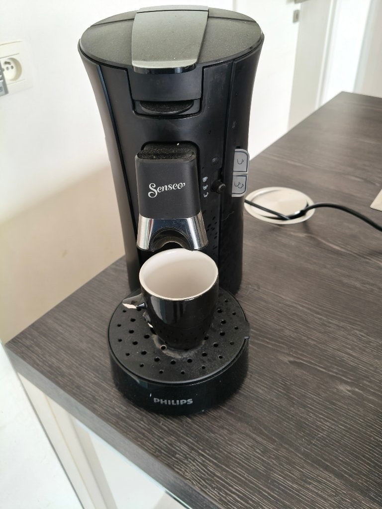 machine cafe philips senseo select csa240/60 noir, Electroménager, Cafetières, Machine à espresso, 2 à 4 tasses, Comme neuf, Enlèvement
