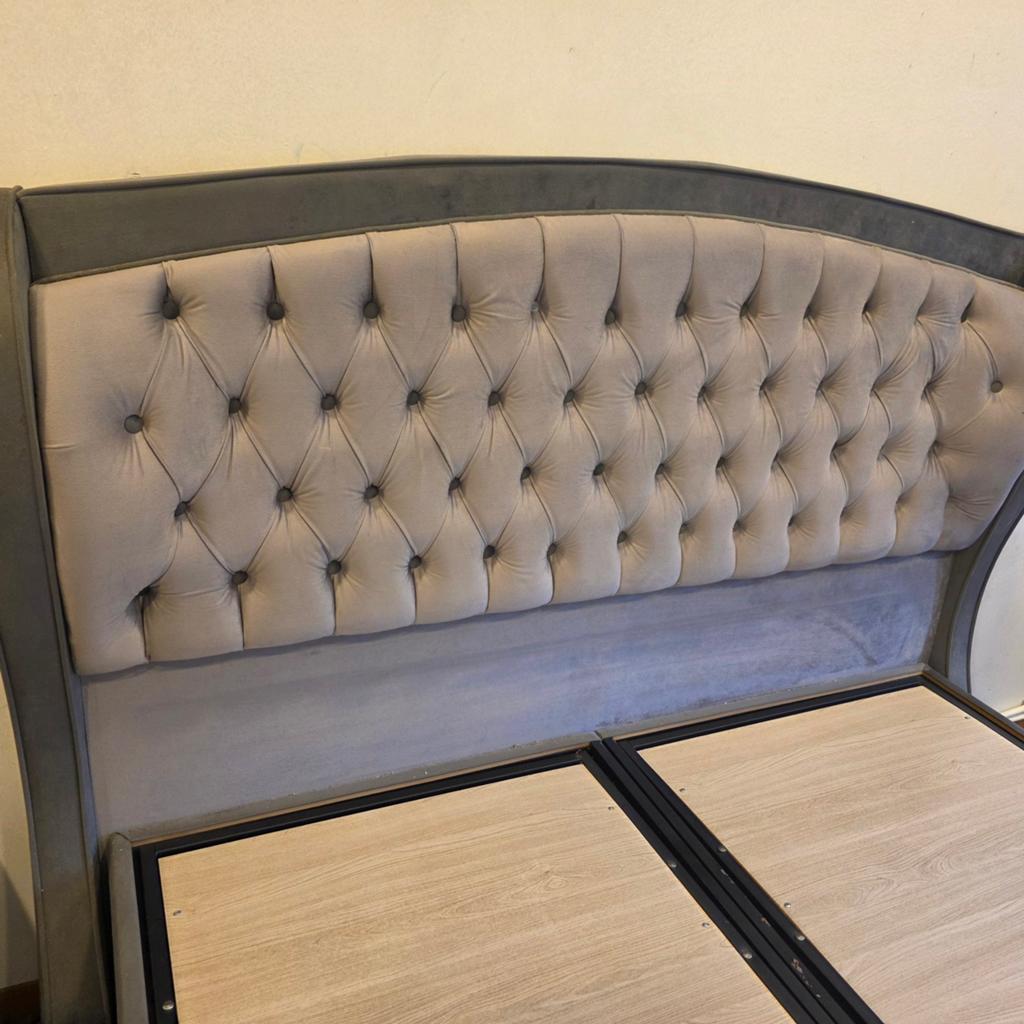 Tweepersoonsbed voor 300, inclusief matras voor 100., Ophalen of Verzenden