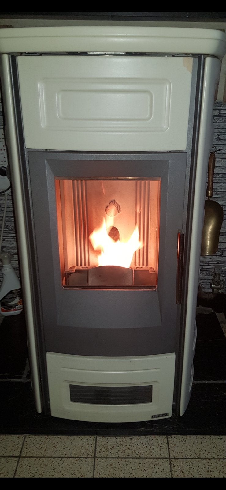 Feu a pellet, Enlèvement, Comme neuf