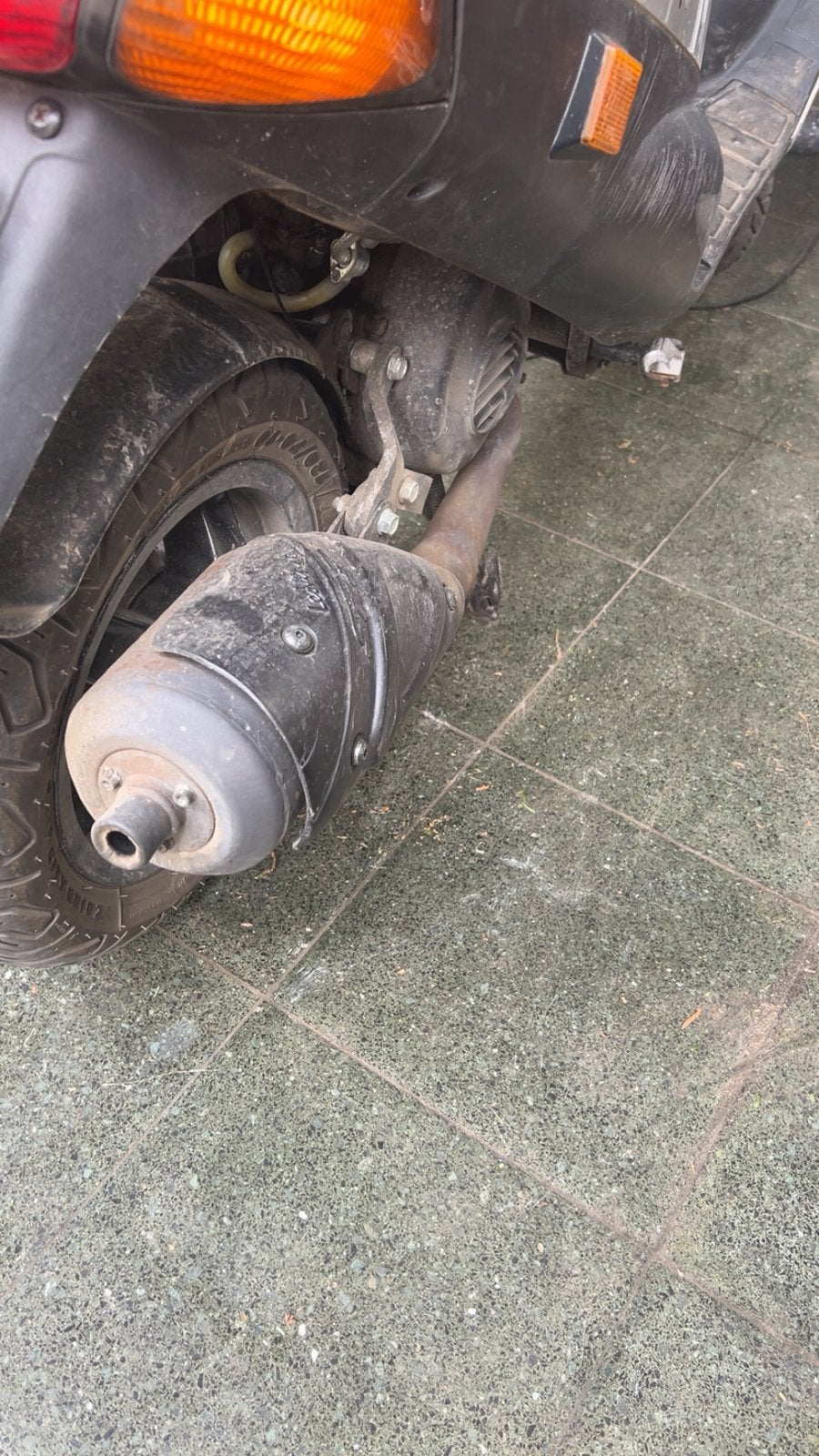 Leovince sp3 piaggio, Ophalen, Zo goed als nieuw