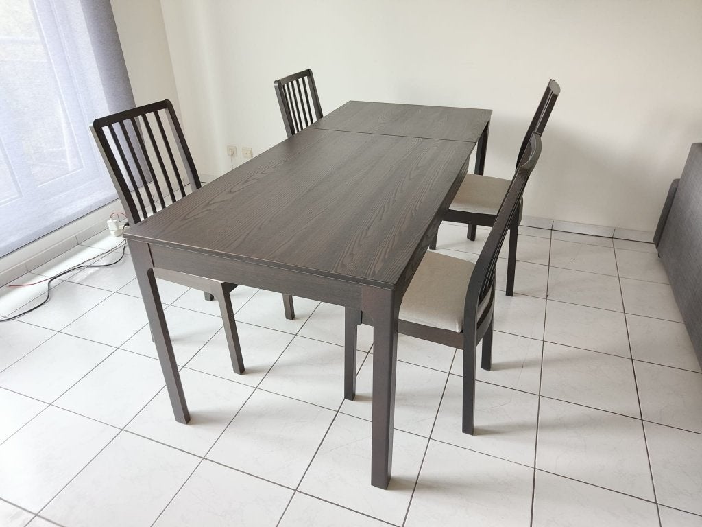 Ekedalen tafel met 4 bijhorende Ekedalen stoelen, Enlèvement, Utilisé