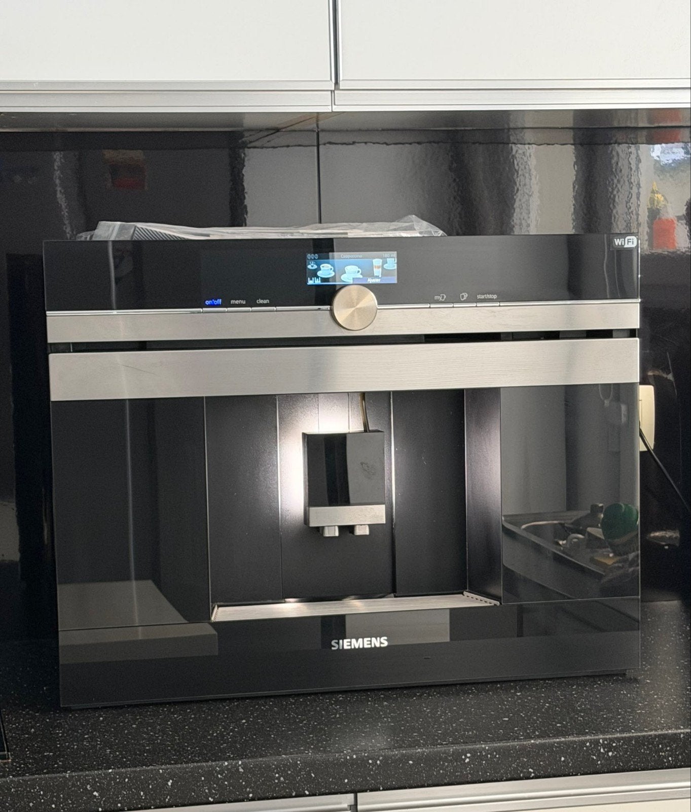 machine cafe siemens encastrable 60 45  comme neuf avec wifi, Ophalen of Verzenden