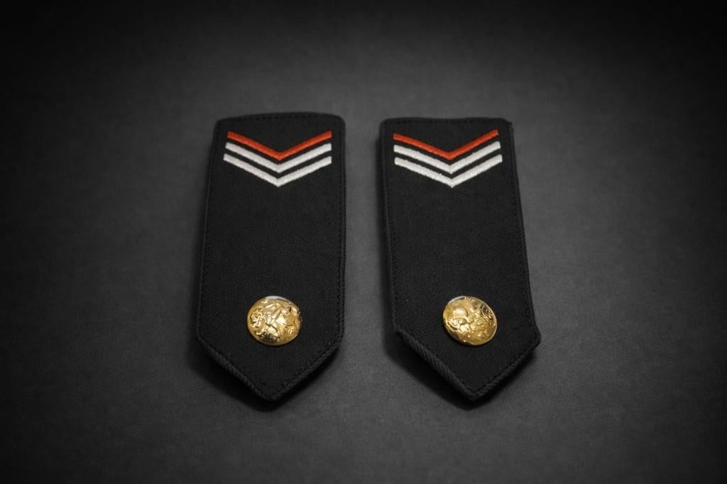 Epaulettes correspondent au grade de Caporal-chef, Collections, Enlèvement ou Envoi, Armée de terre, Emblème ou Badge