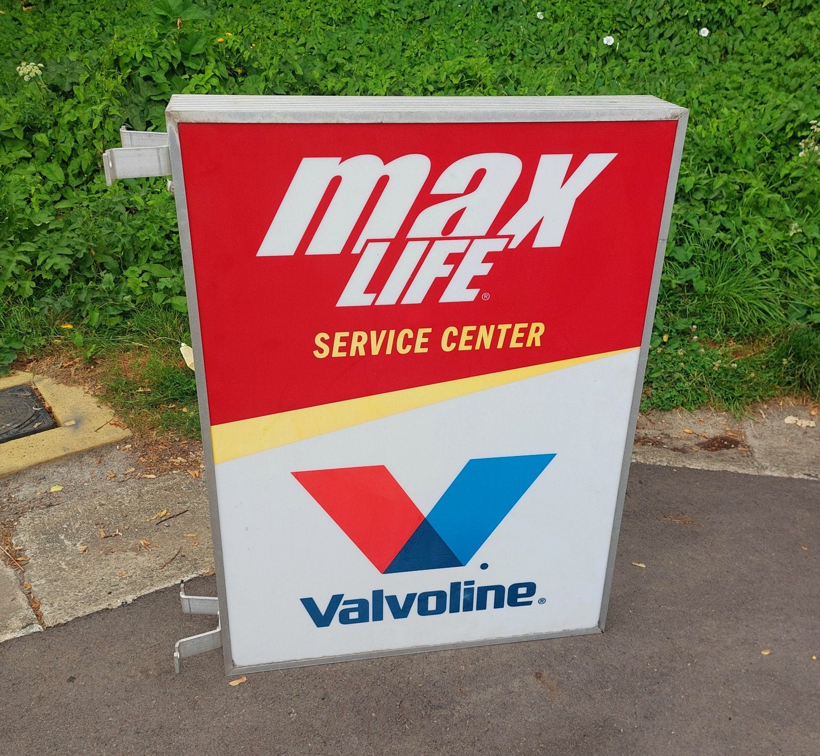 Valvoline Max lite servicecentrum lichtbord, Verzamelen, Merken en Reclamevoorwerpen, Gebruikt, Lichtbak of (neon) lamp, Ophalen