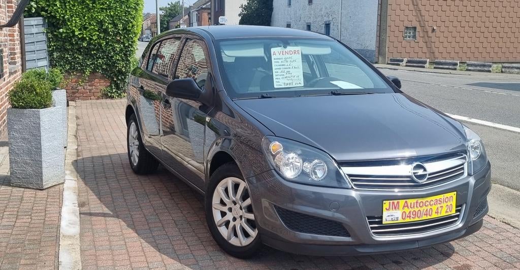 Opel astra 1.6 essence ️, Autos, Euro 5, Achat, Entreprise, Boîte manuelle