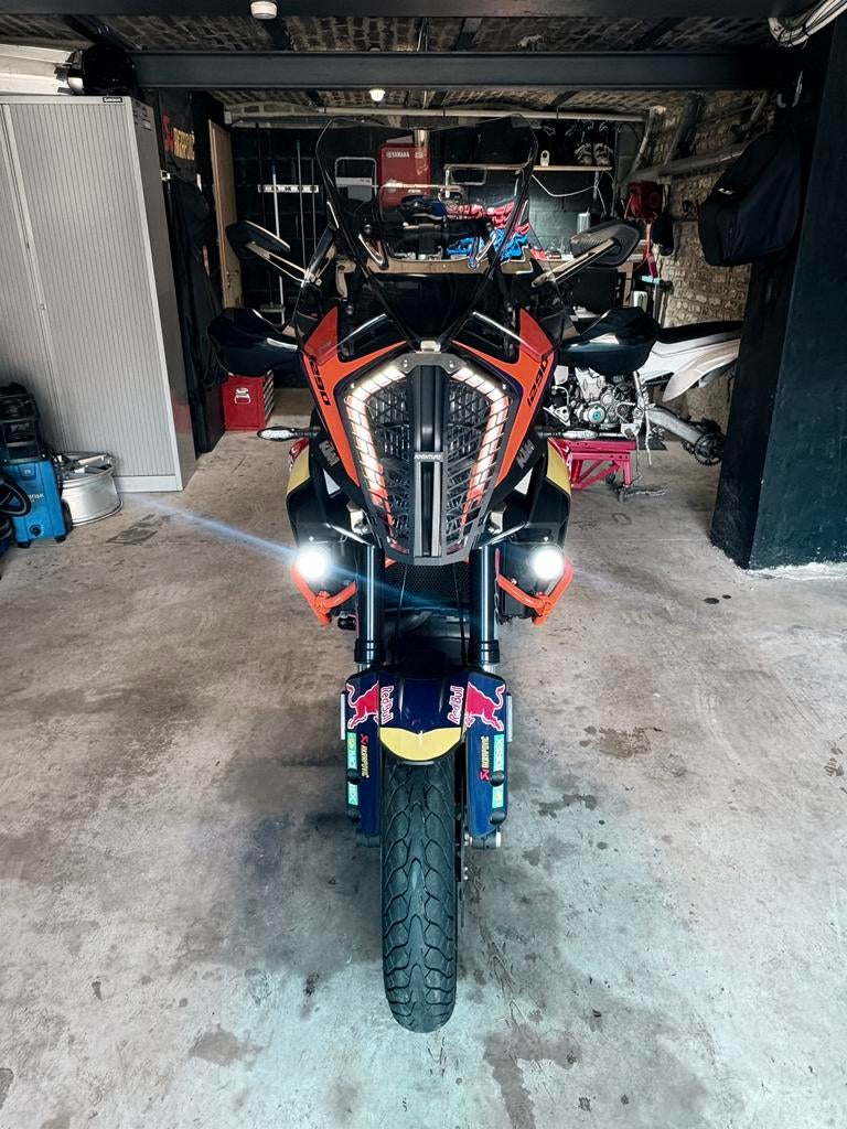 Ktm 1290 super adventure S • FULL • akra • comme neuve !!, Motos, Motos | KTM, Permis Moto A, Plus de 35 kW, 1300 cm³, 2 cylindres