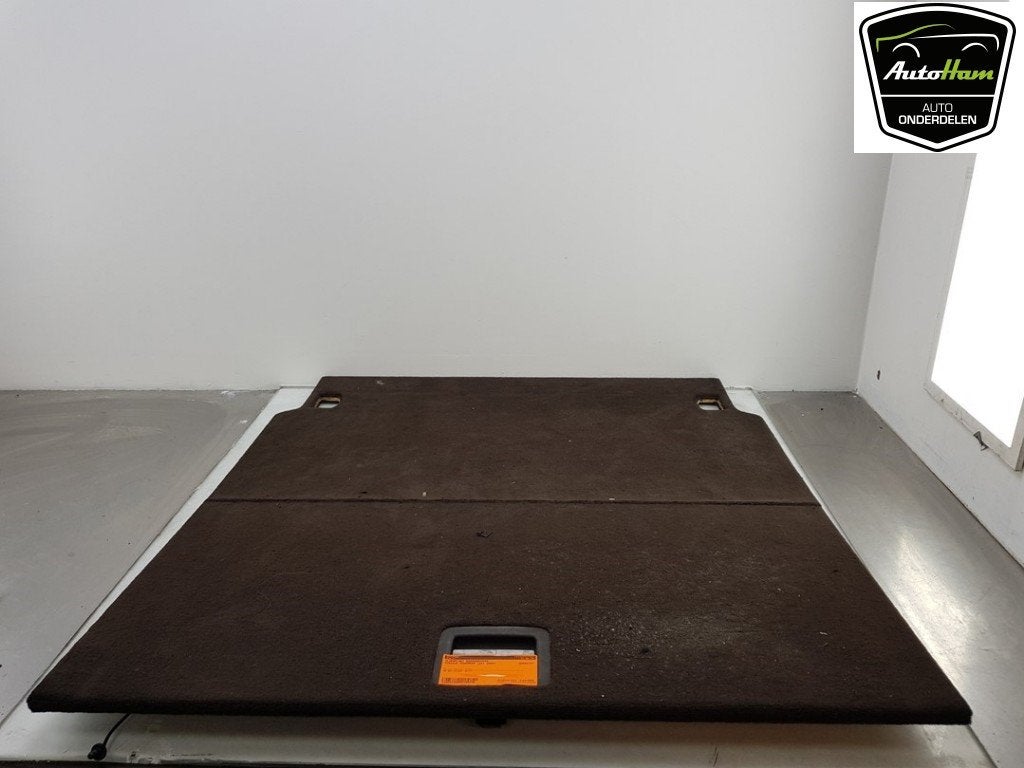 TAPIS DE COFFRE Porsche Panamera (970) (01-2009/12-2016), Porsche Deutschland GmbH, Porscheplatz 1
70435  Stuttgart, DE, Porsche
