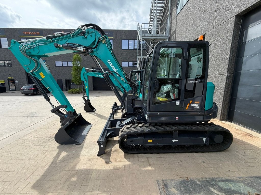Sunward SWE 90-UF 2-PB, Articles professionnels, Machines & Construction | Grues & Excavatrices, Enlèvement, Excavatrice